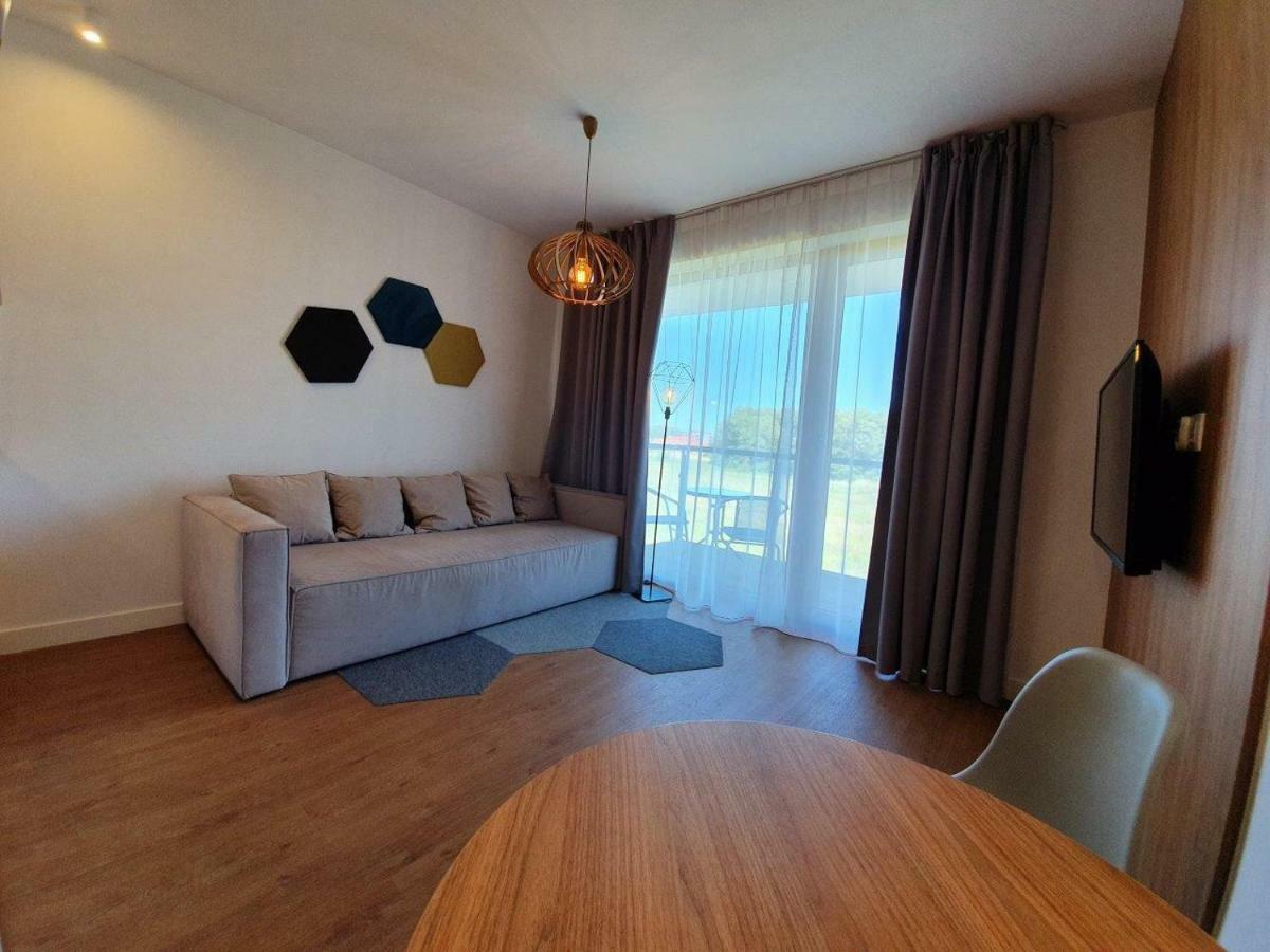 סרבינובו Prywatne Apartamenty W Hotelu - 365Pam מראה חיצוני תמונה